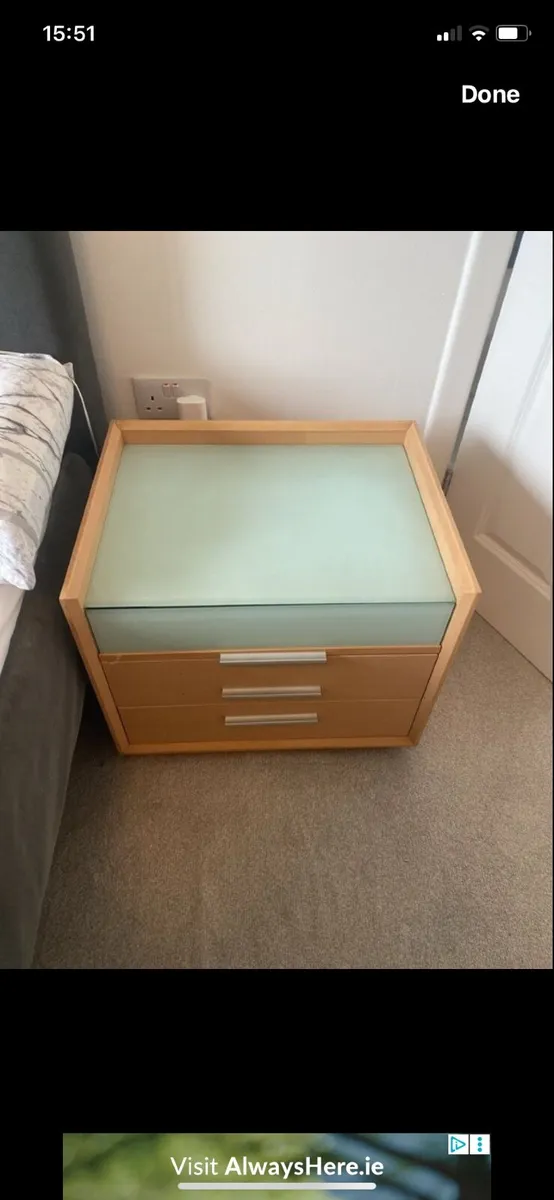 Bedroom furniture - Image 1