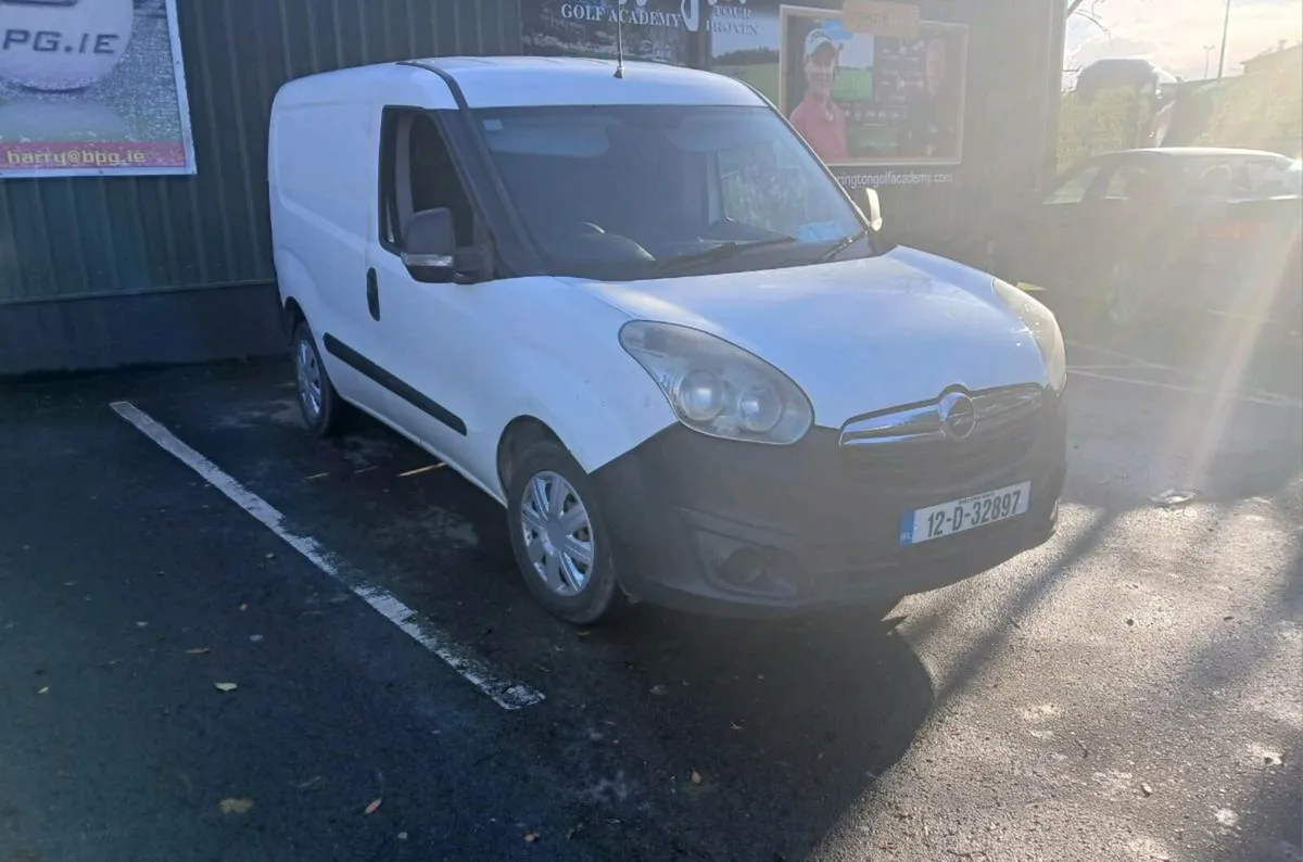 2012 Opel combo - Image 1