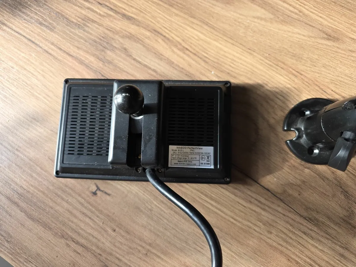 Dometic / Waeco Reverse camera screen - Image 1