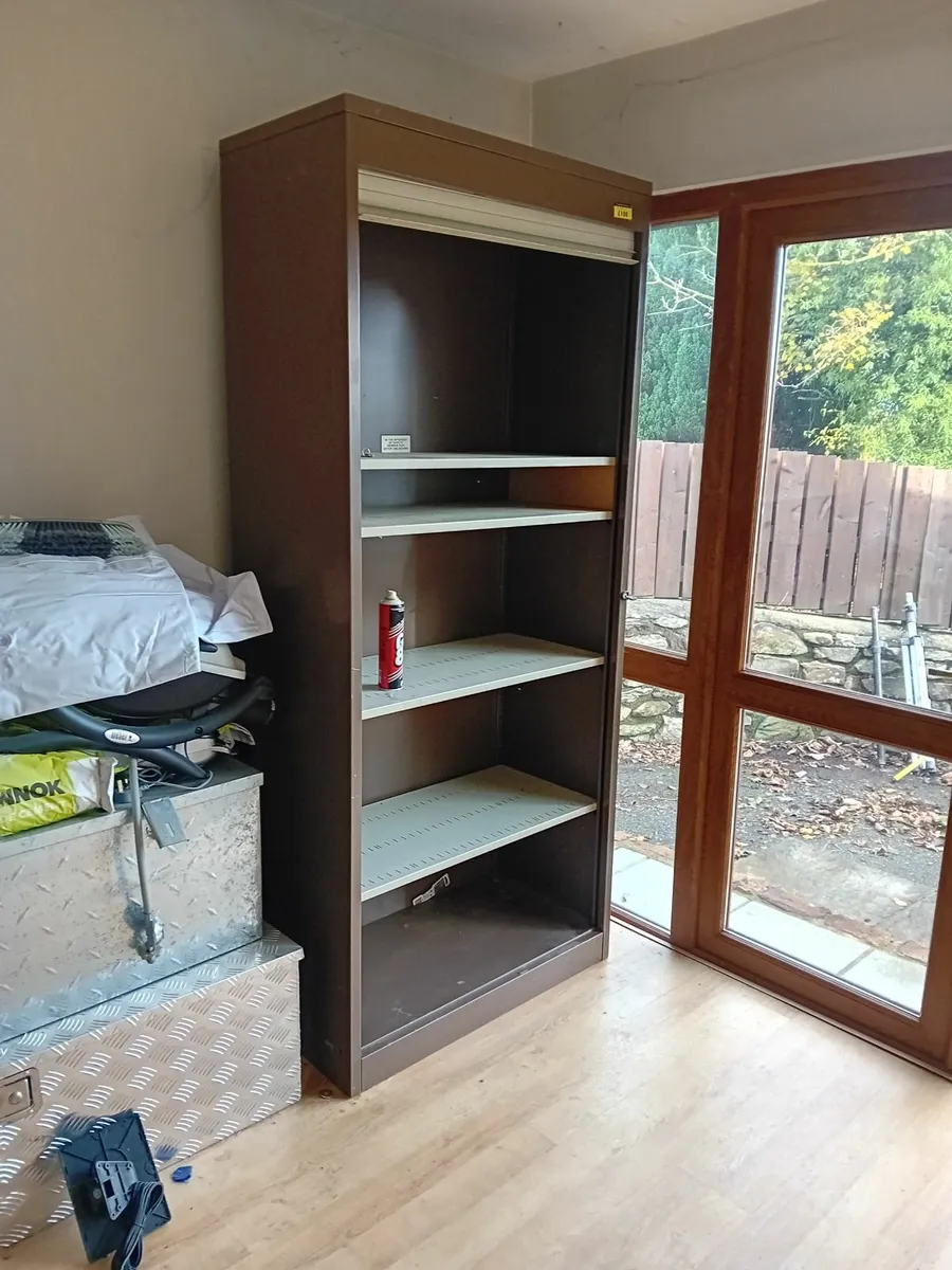 Metal storage unit - Image 2