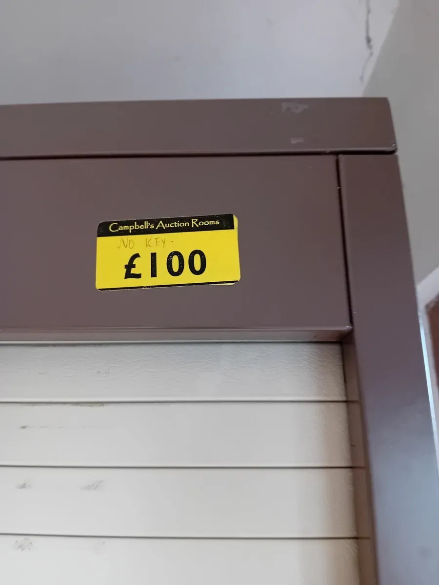 Metal storage unit - Image 4