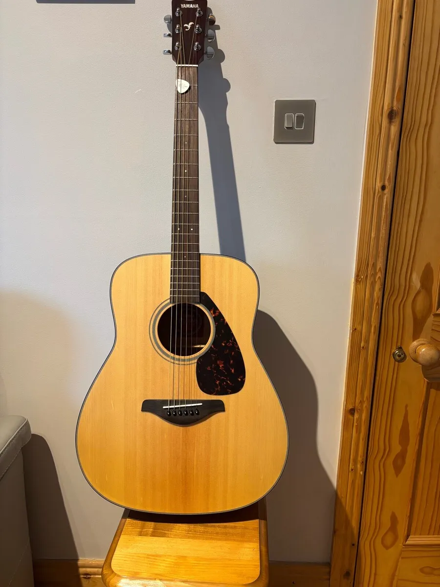 Guitar - Image 1