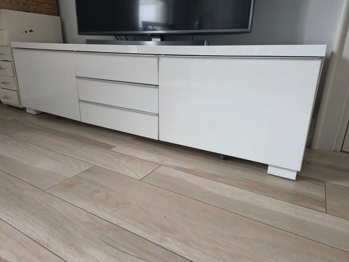 Ikea Tv Stand. - Image 4