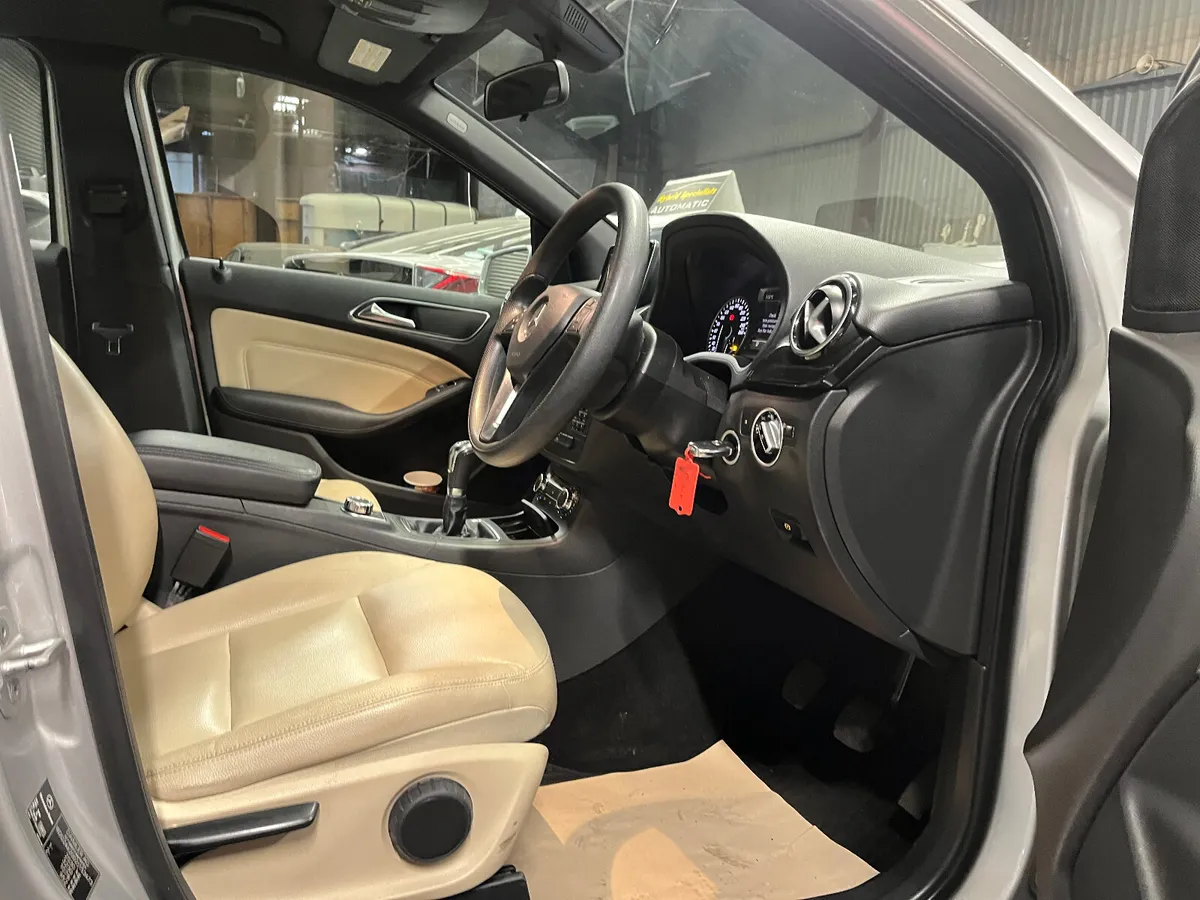 Mercedes-Benz B-Class 2014 - Image 4