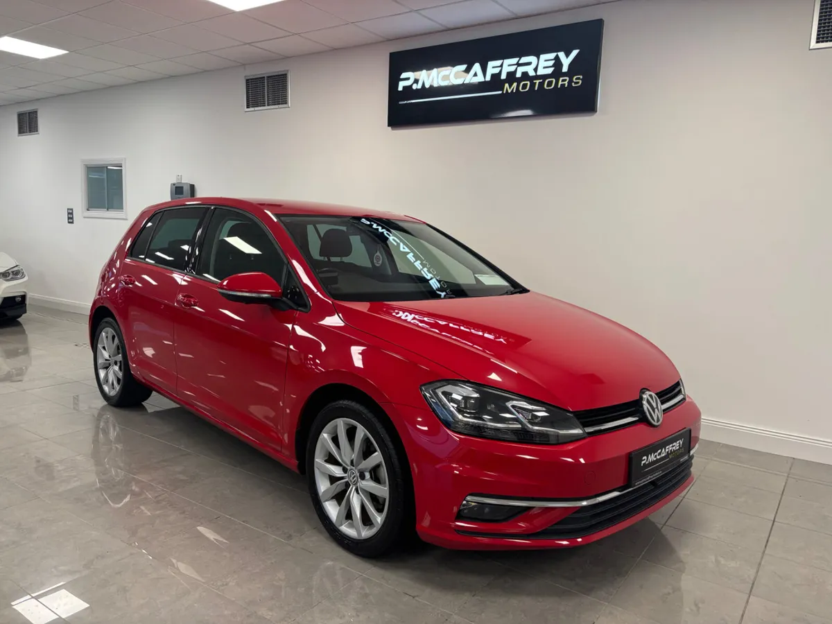 2018 VOLKSWAGEN GOLF 1.2 TSI COMFORTLINE AUTO DSG - Image 4