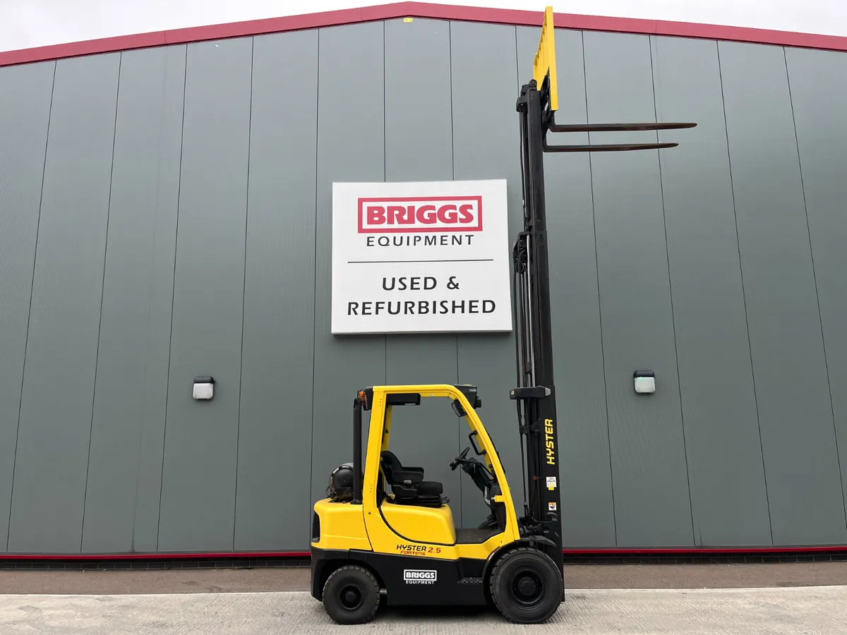 [1] 2014 Hyster H2.5FT Forklift (REF: 606012) - Image 3