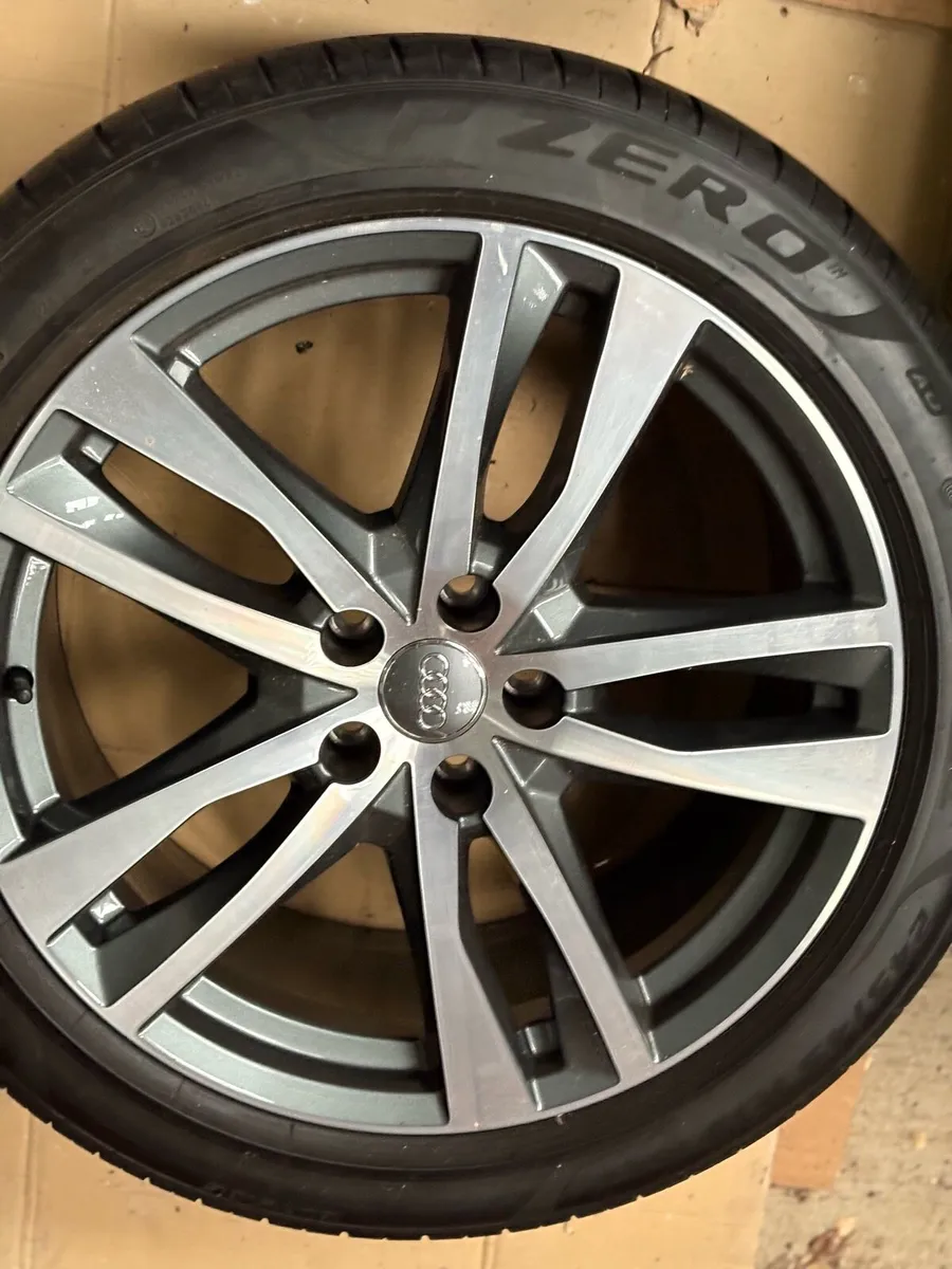 Audi wheels and tires - Image 1