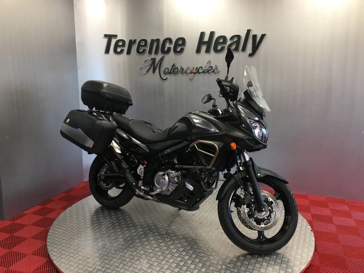 2014 Suzuki V Strom 650 ''LIKE NEW'' - Image 1