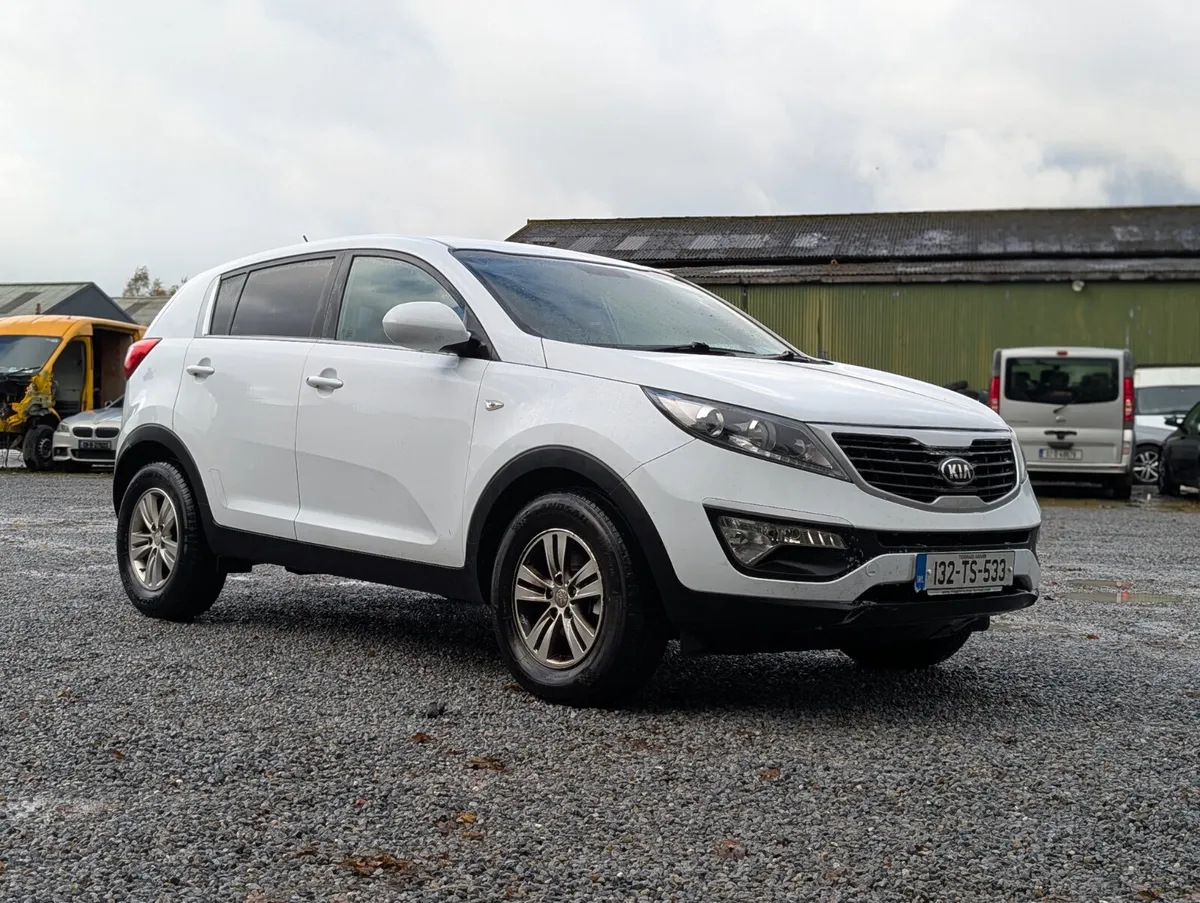 2013 Kia Sportage 1.7 LXDSL - Image 2