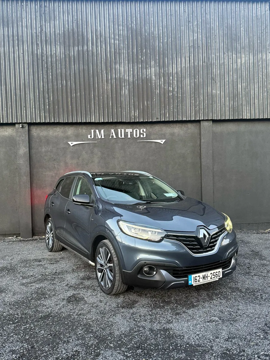 RENAULT KADJAR SIGNATURE MODEL - Image 2