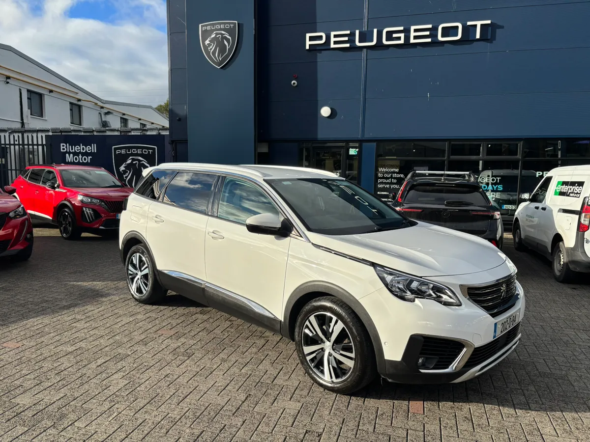 2020 Peugeot 5008 Allure 1.5 automatic - Image 2