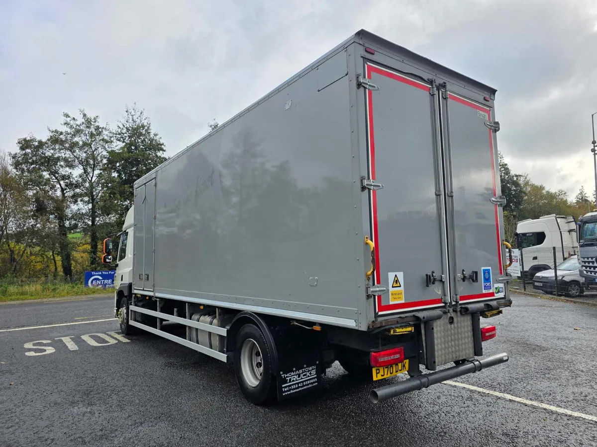 2020 Daf CF370 high sleepercab 4x2 with 25.5ft grp - Image 4