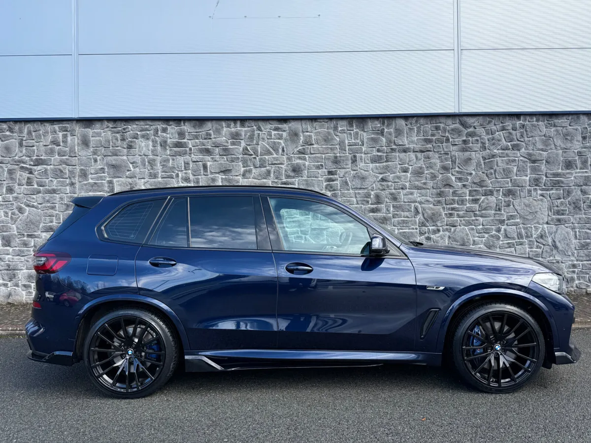 2022 BMW X5 M Sport M Performance 45E FSH - Image 4