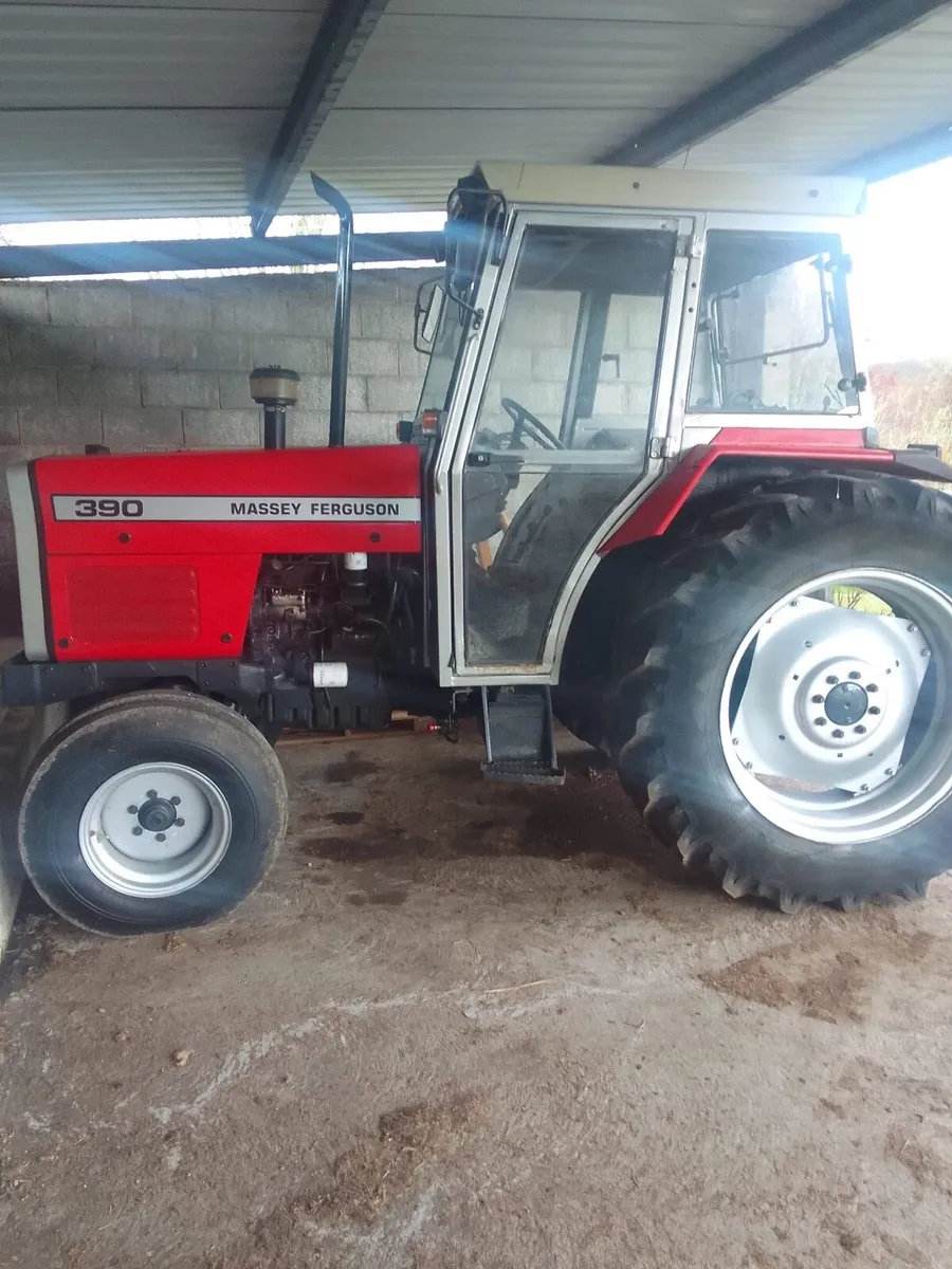 Tractor - Image 2