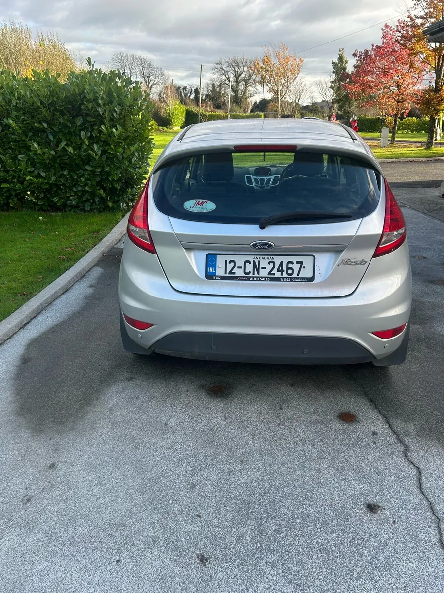 2012 Ford Fiesta - Image 3