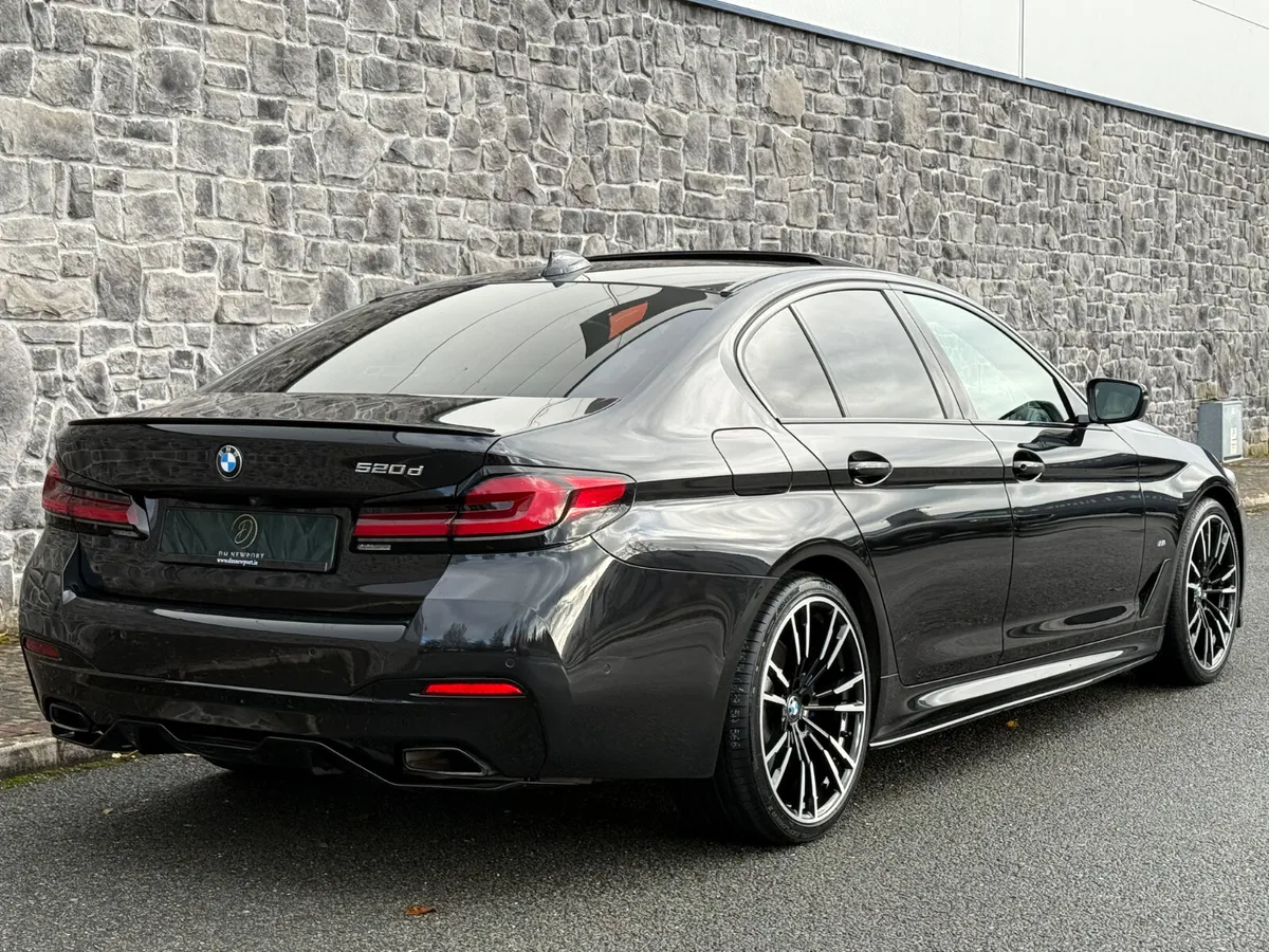2022 BMW 520D M Sport M Performance LCI Auto G30 - Image 2