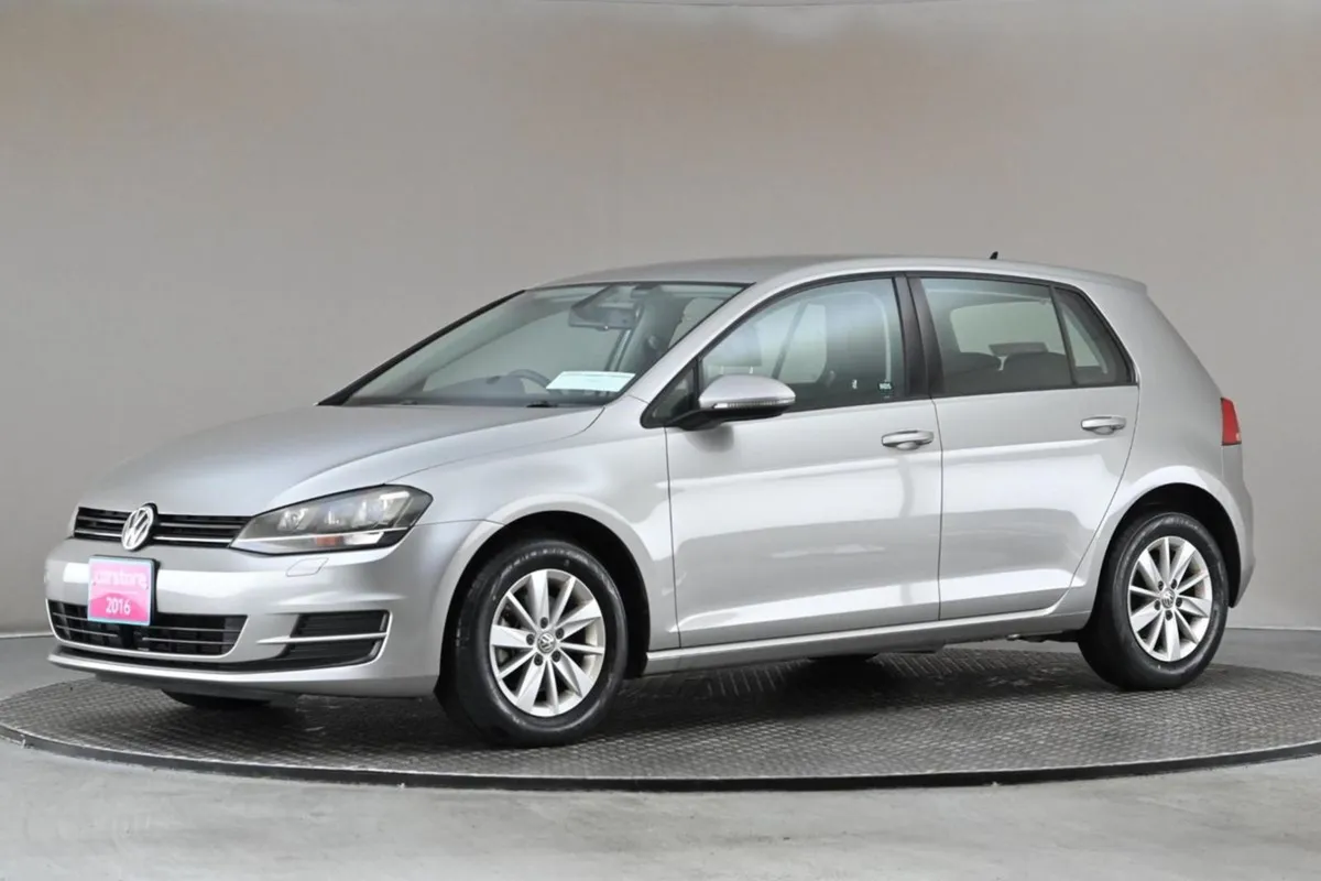 Volkswagen Golf 1.2 TSI DSG MK7 Trendline  revers - Image 4