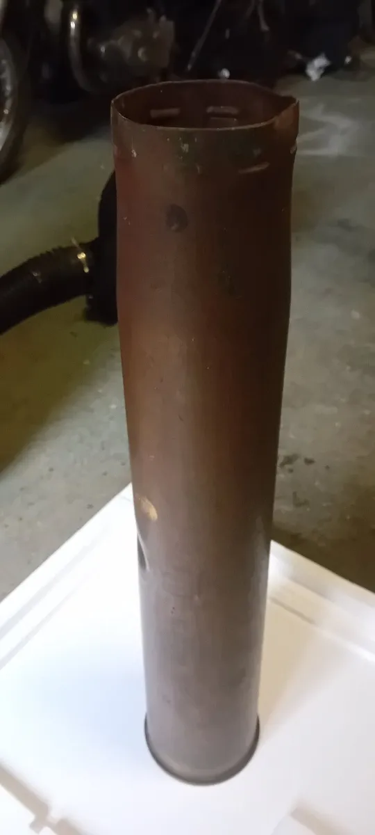 Old Military shell casing - Image 1