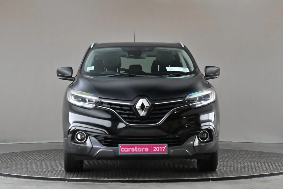 Renault KADJAR 1.5 DCi 110BHP 6spd Signature NAV - Image 2
