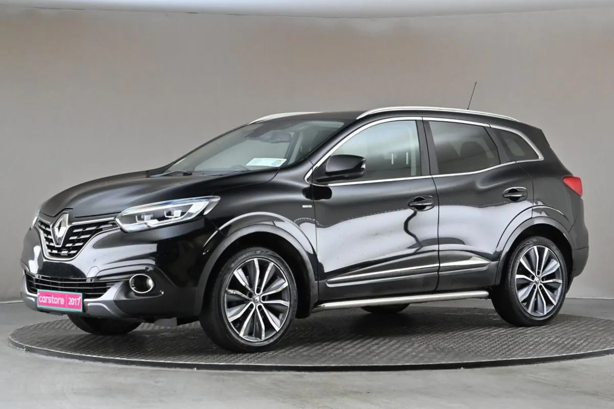 Renault KADJAR 1.5 DCi 110BHP 6spd Signature NAV - Image 4