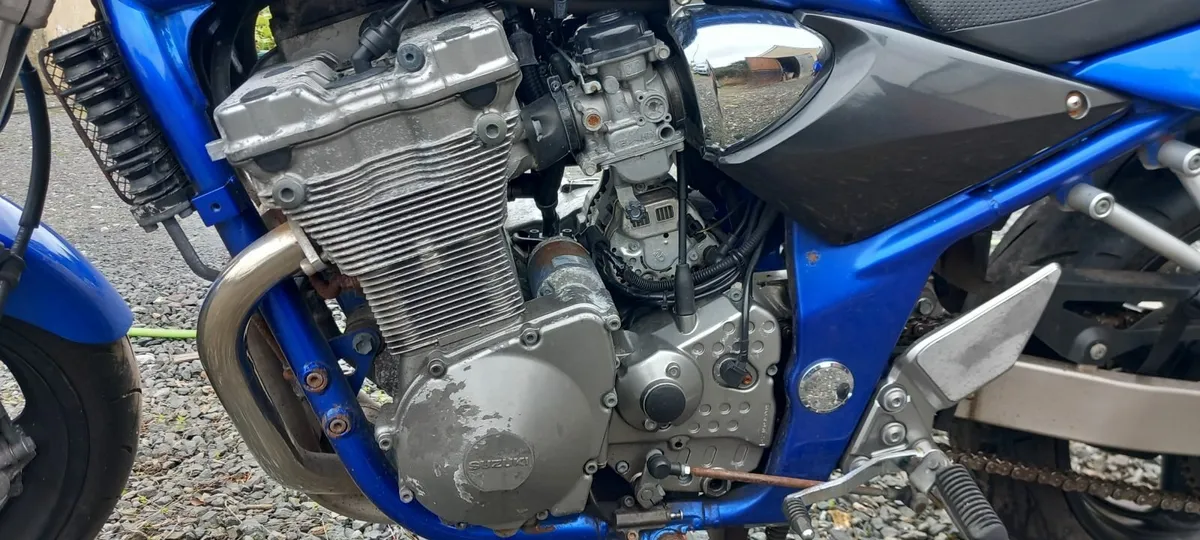 Suzuki Bandit 600_ 2001 - Image 3