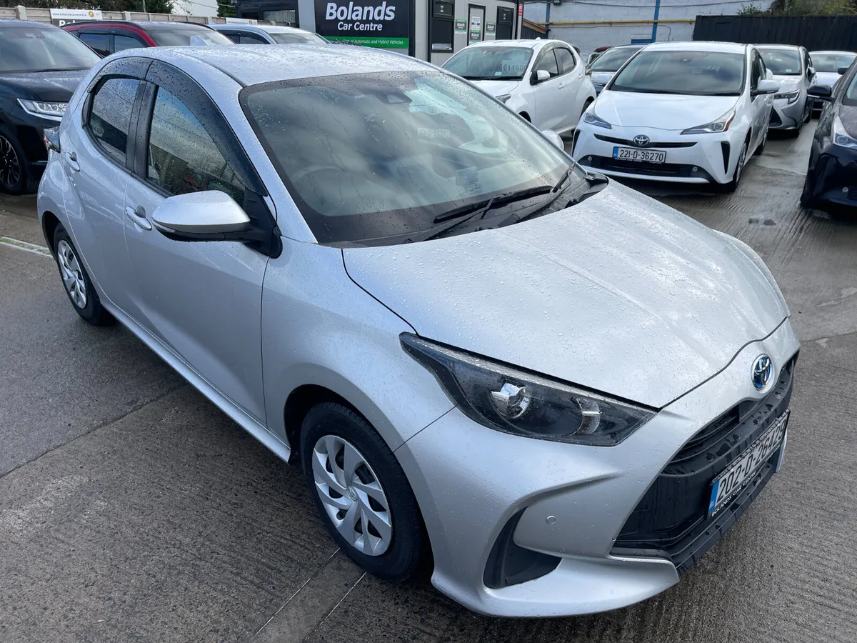 202 Toyota Yaris Hybrid 1.5 Automatic 5dr Model - Image 2