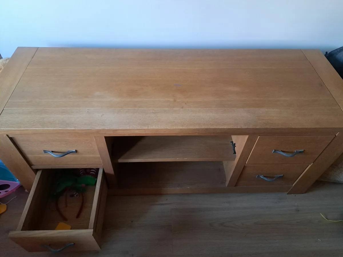 Solid oak tv unit - Image 3