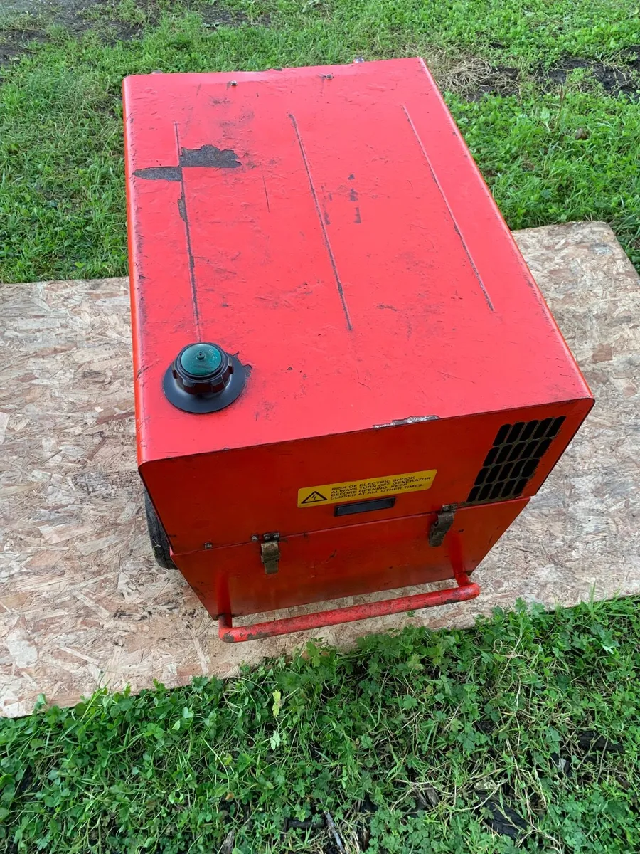 Diesel generator - Image 3