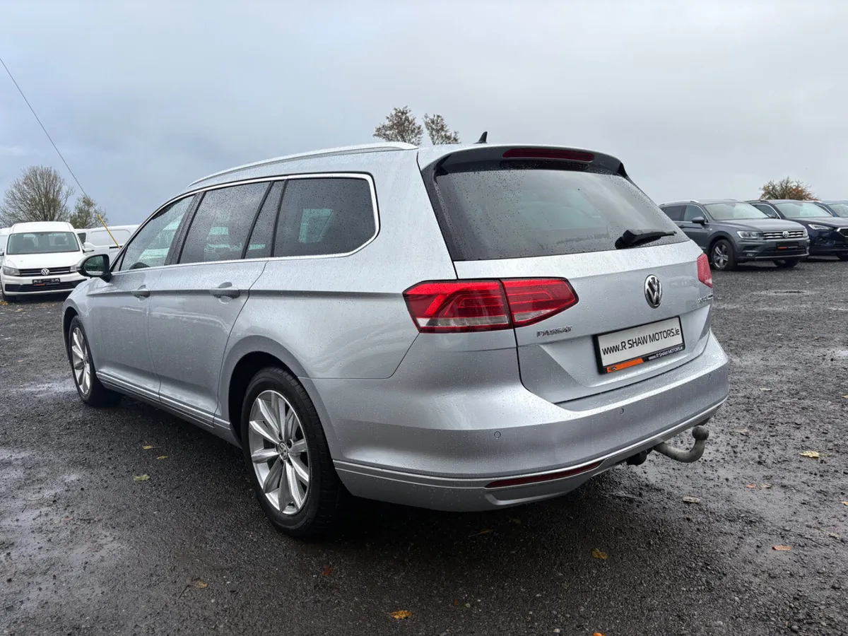 Volkswagen Passat Auto DSG - Image 4