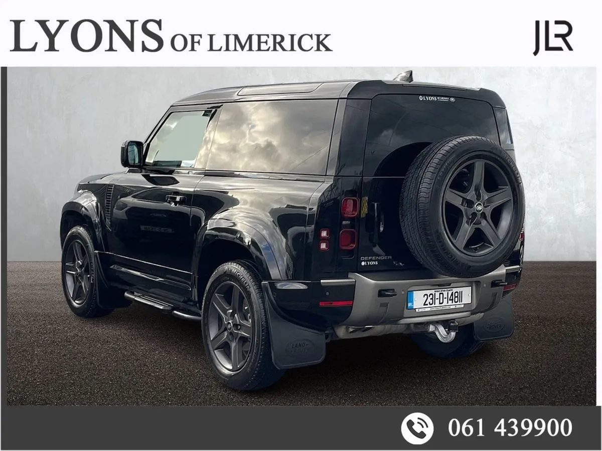 Land Rover Defender 90 3.0d Hard Top X-dynamic SE - Image 3