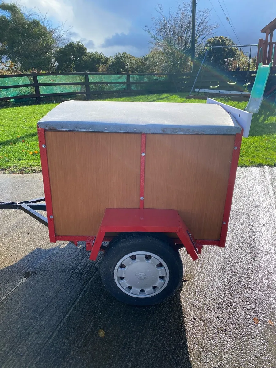 Dog box,calf or lamb trailer - Image 2