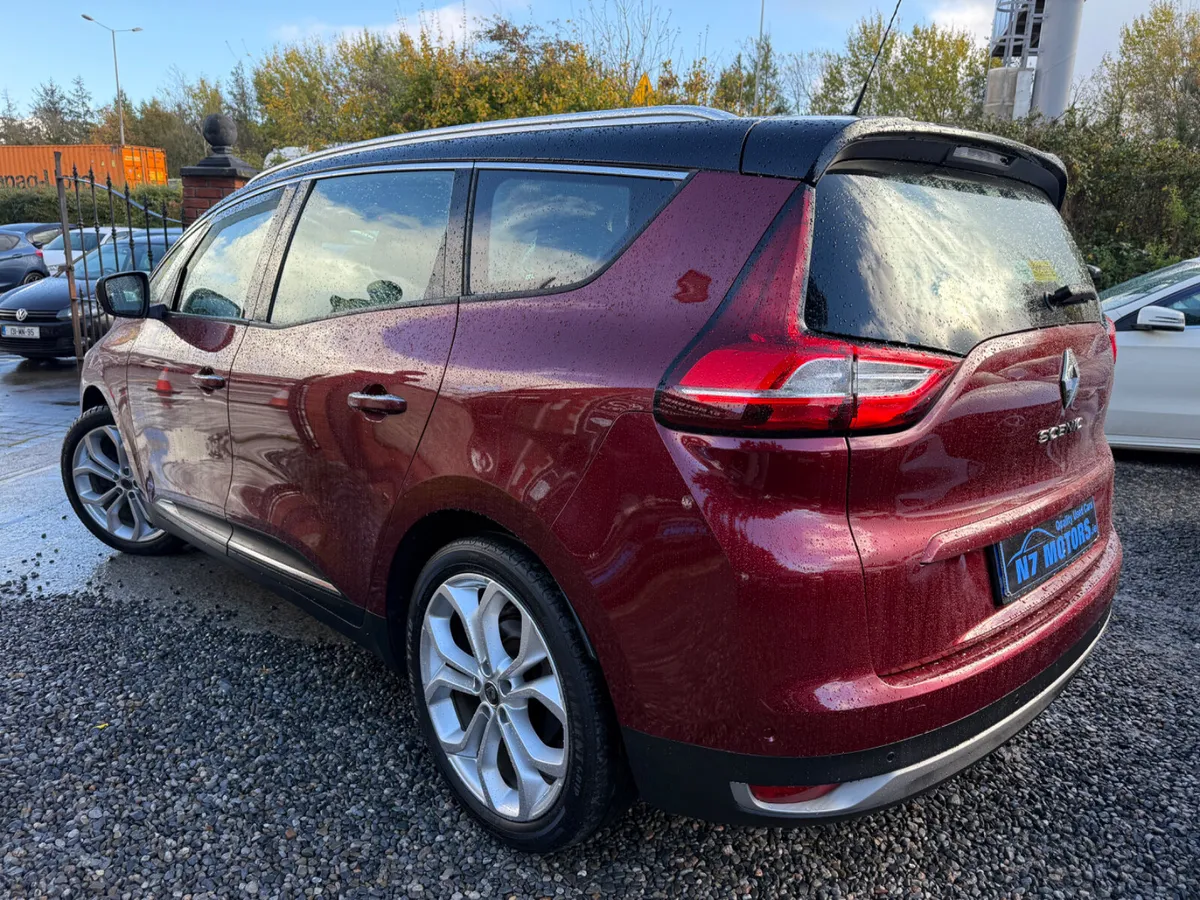 2020 Renault Scenic  Renault Scenic 1.8 ICONIC BLU - Image 4