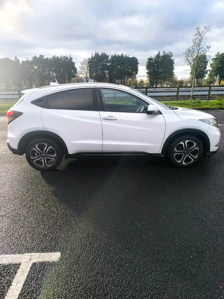 Honda H-RV 162 - Image 1