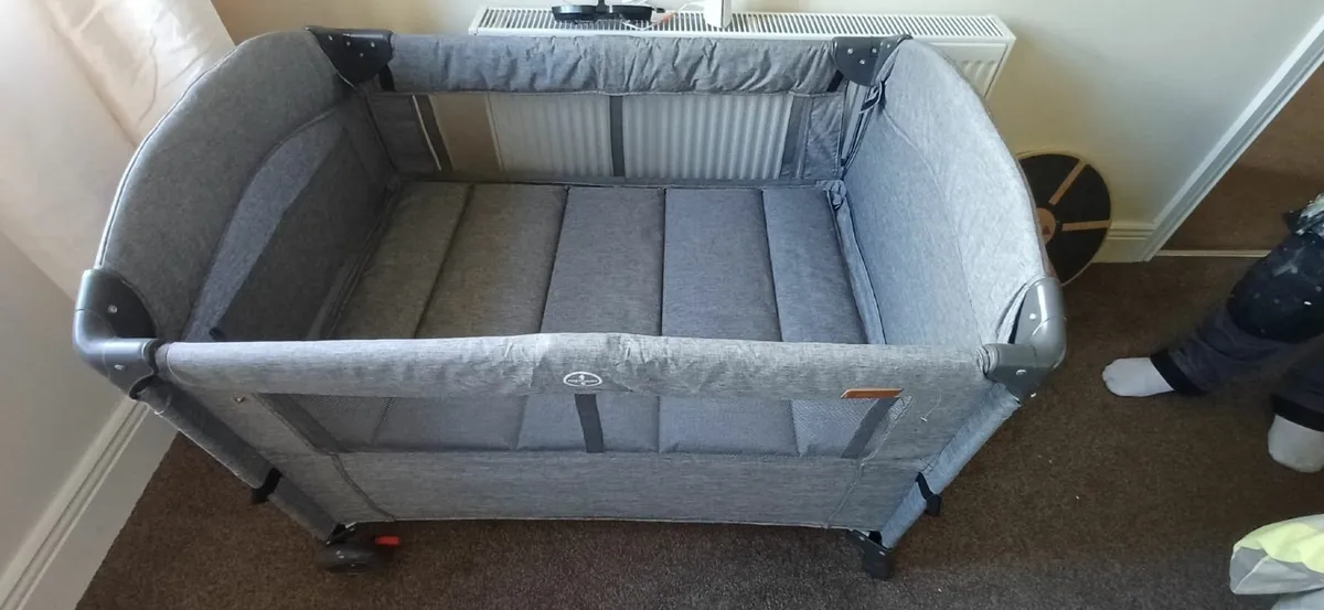 Baby Cots & Toys - Image 3