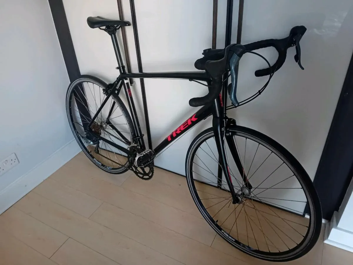 Trek Domane Ar2 - Image 1