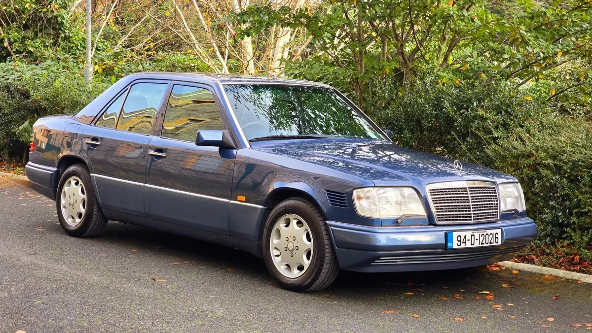 Mercedes-Benz E300 Diesel - Image 1