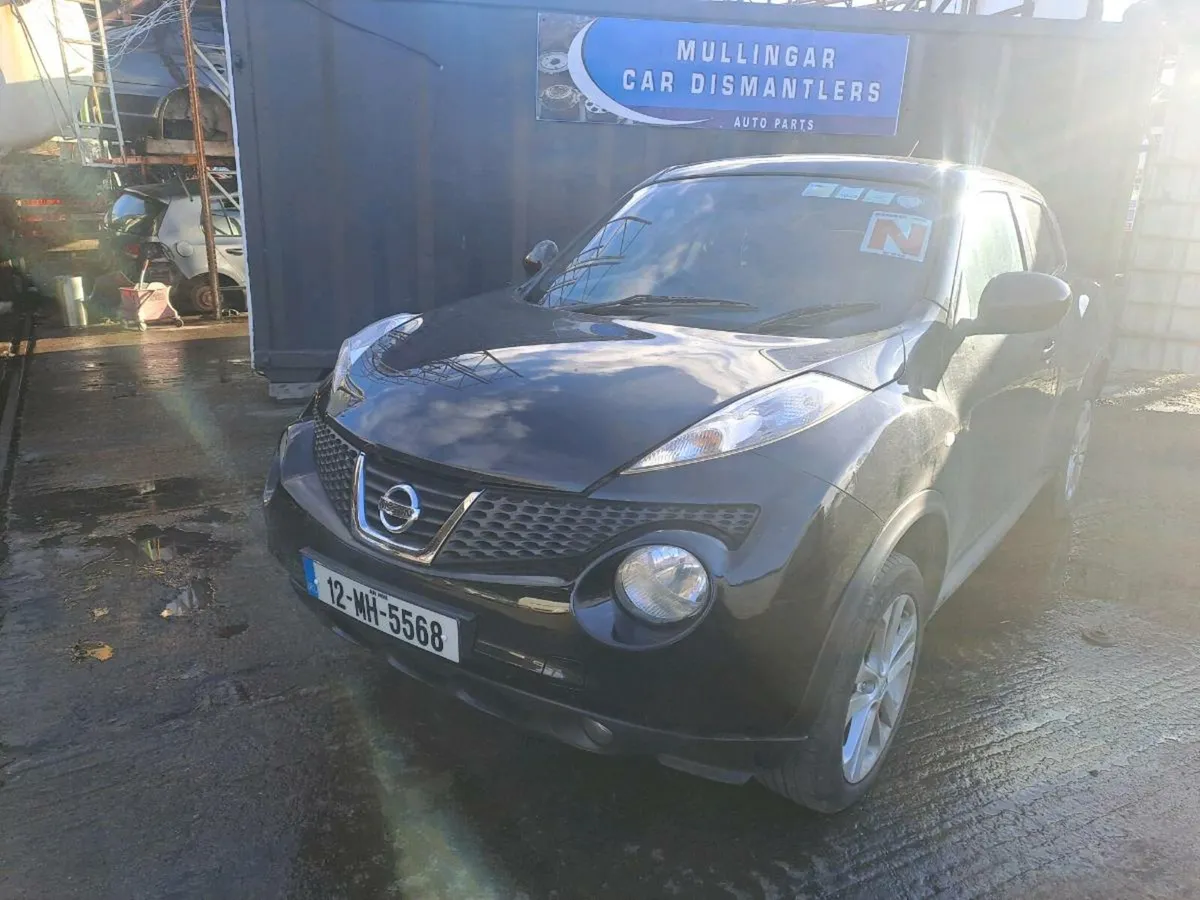 12 Nissan Juke Breaking for parts - Image 1