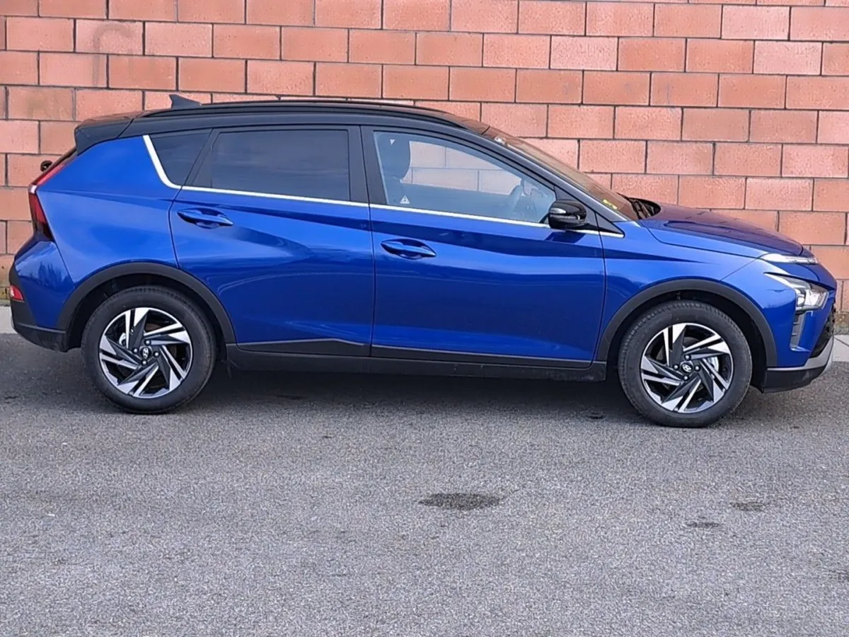 Hyundai Bayon Executive Model 1.2 Petrol. - Image 4