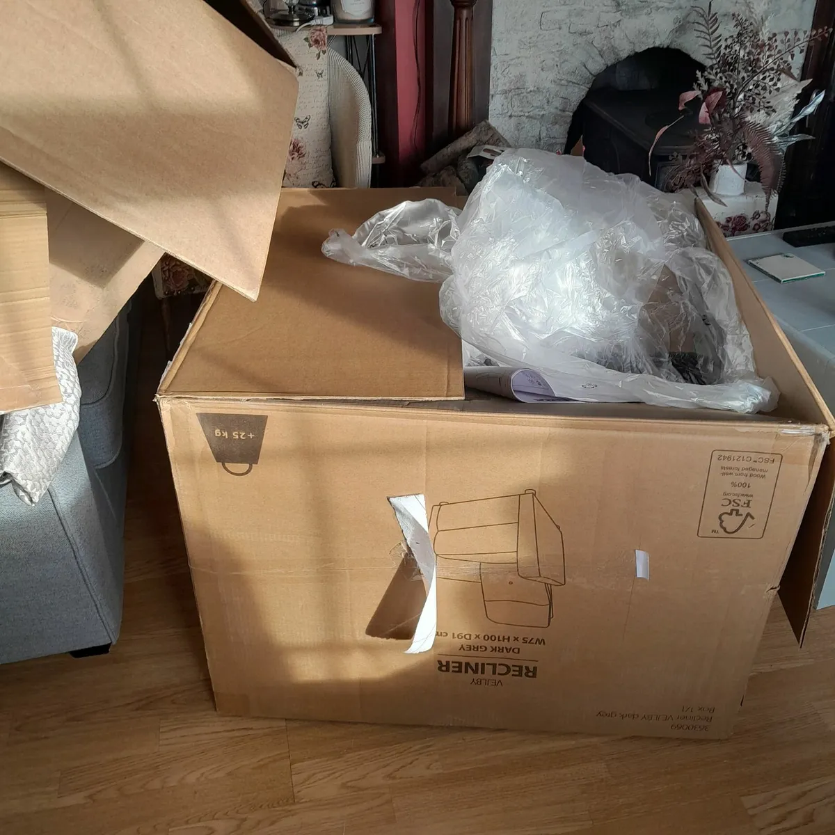 Manual recliner chair - Image 4