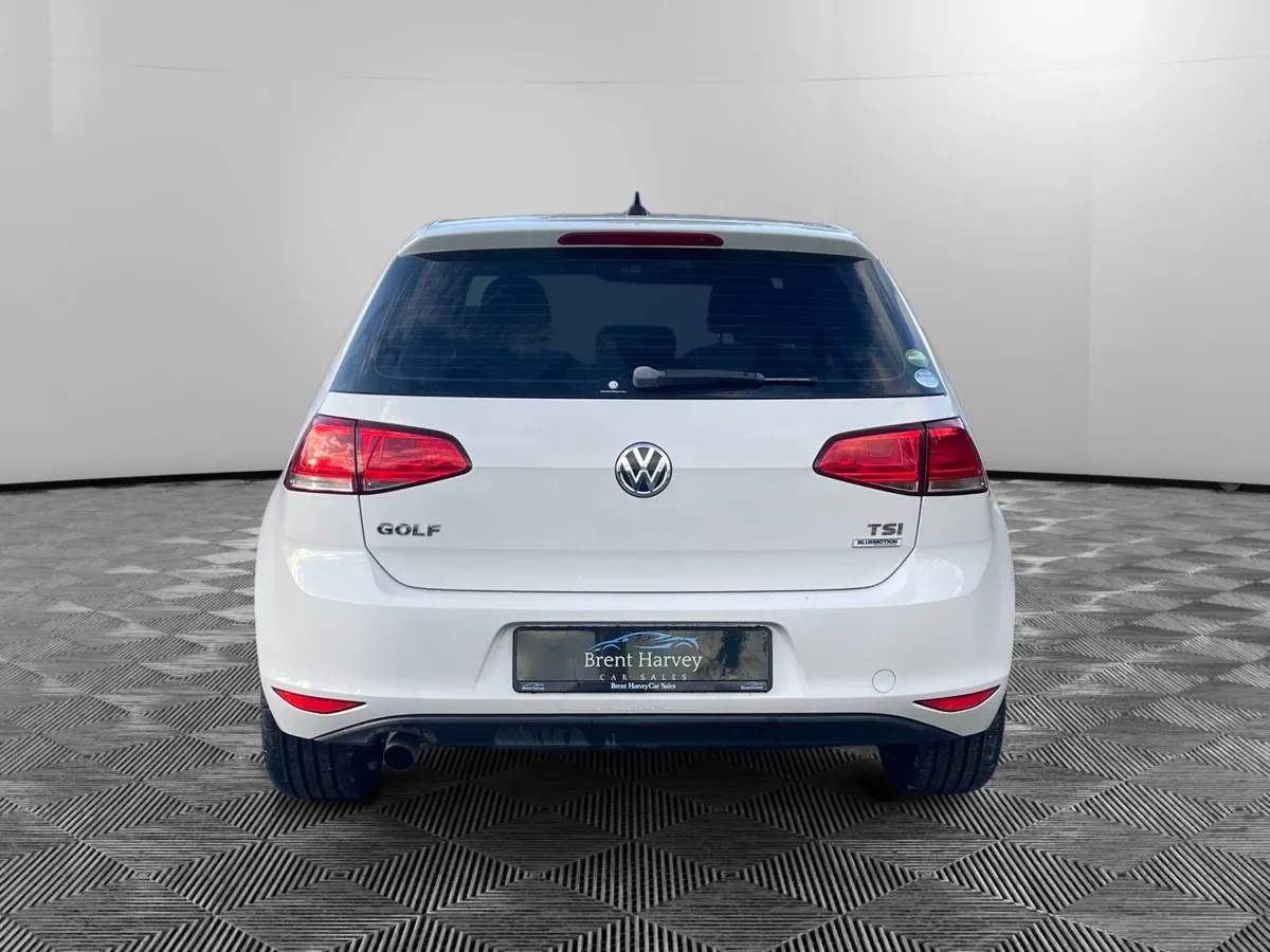 VW GOLF- COMFORTLINE-LOW KM - Image 3