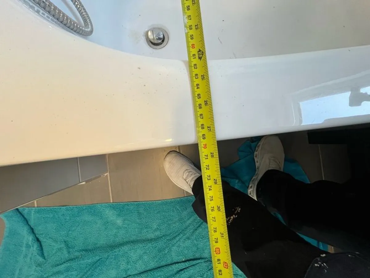 small bath for sale - Image 2