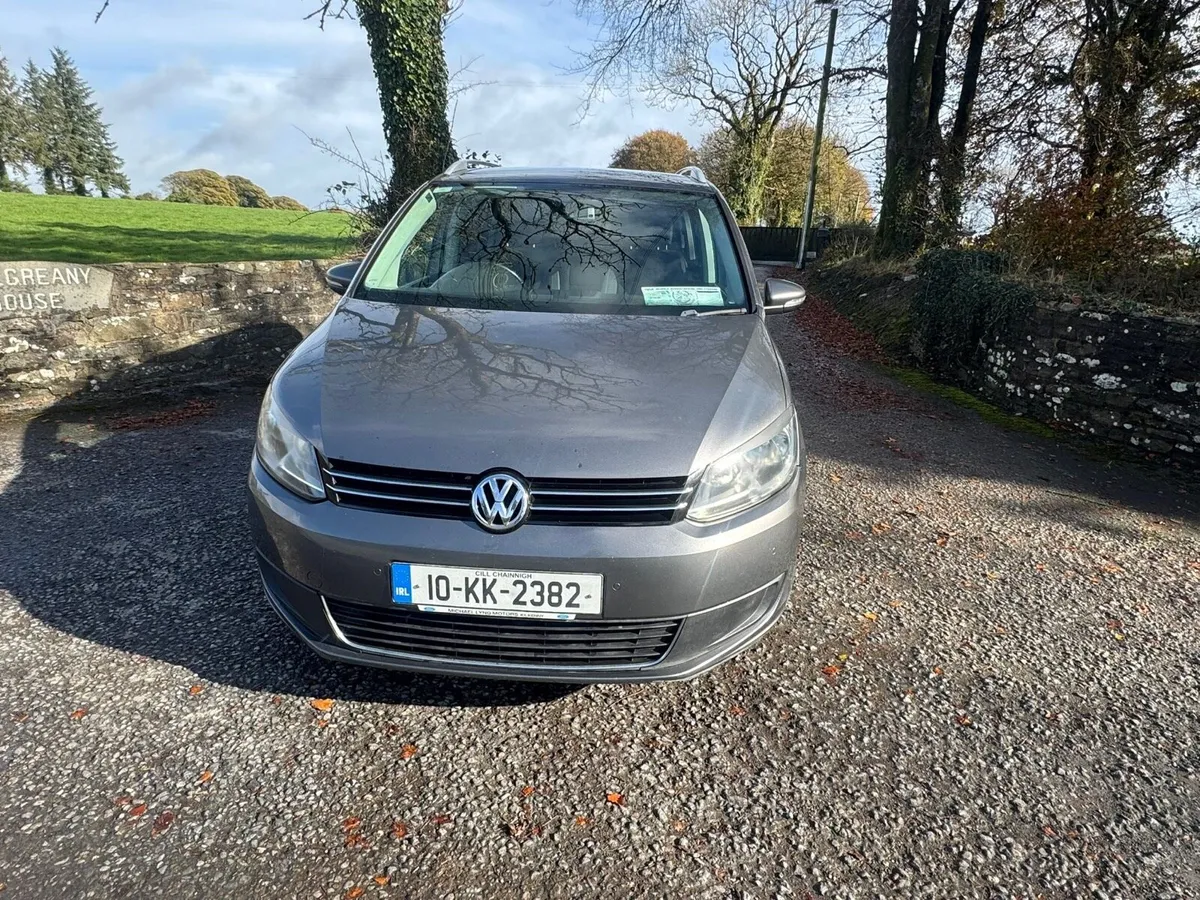 Volkswagen touran 1.6tdi tax&test €2950 - Image 2