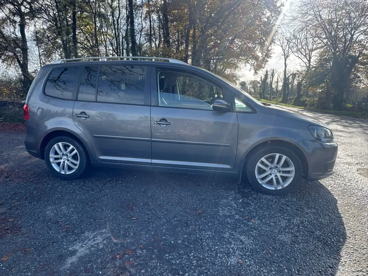 Volkswagen touran 1.6tdi tax&test €2950 - Image 4