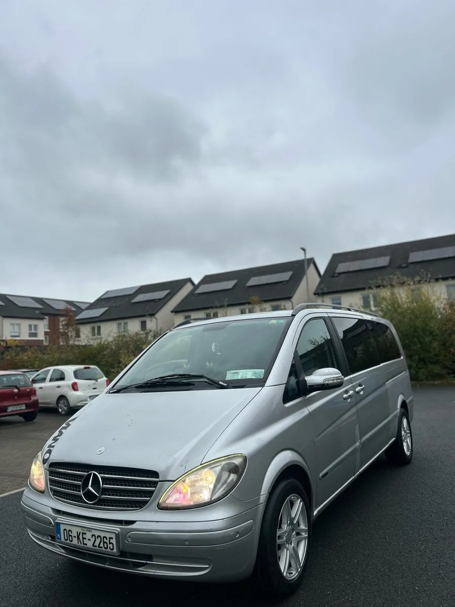 Mercedes BENZ VIANO 7 seater VIP - Image 2