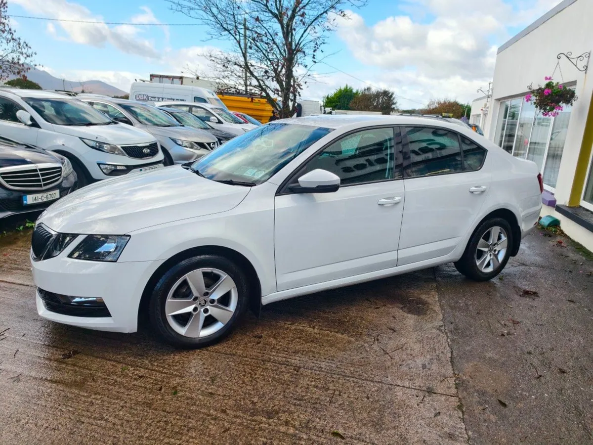 Skoda Octavia Ambition 1.6tdi 90hp - Image 4