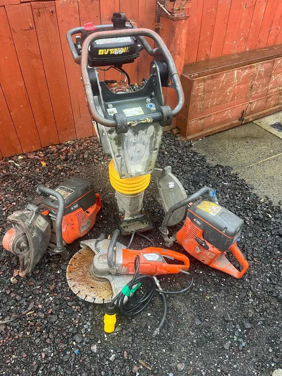 Job lot for sale. - Image 1