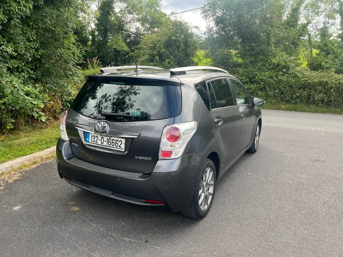 Toyota verso 2013 - Image 4