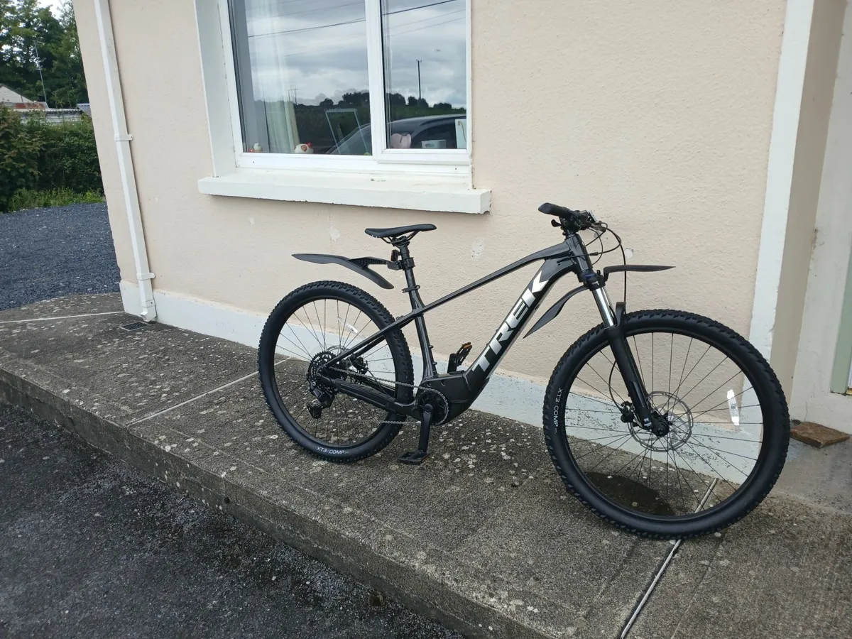 Trek e-bike - Image 2