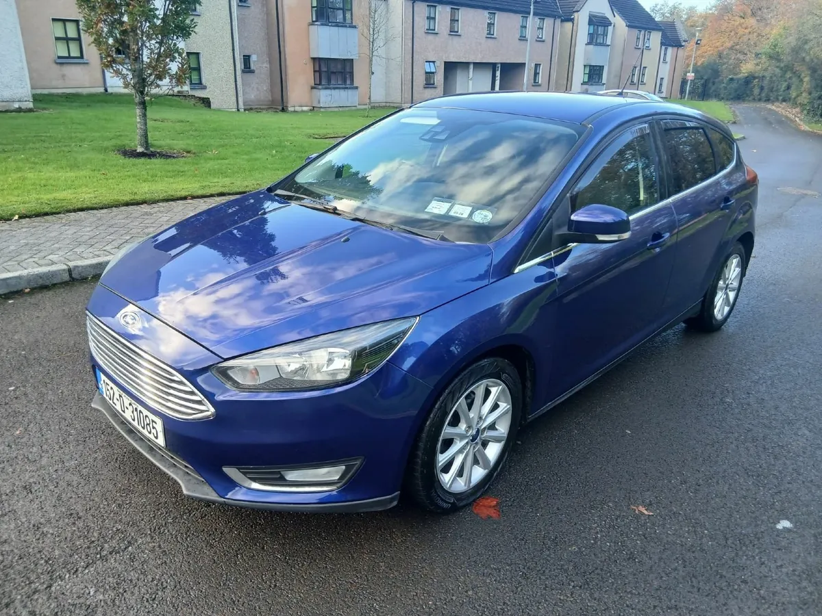 2015 Ford Focus TItanium Nct'd Tax - Image 2