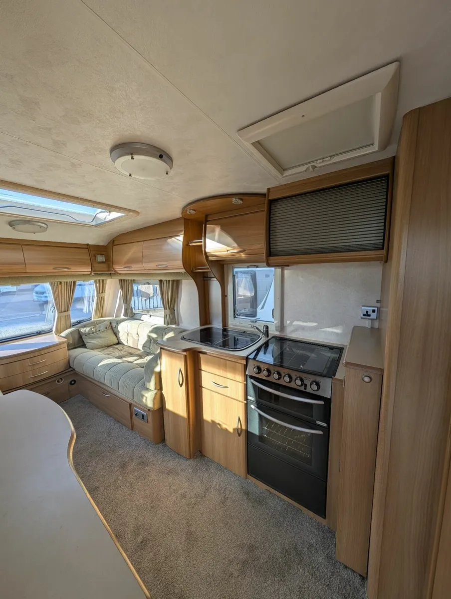 Coachman VIP 460/2 - Image 3